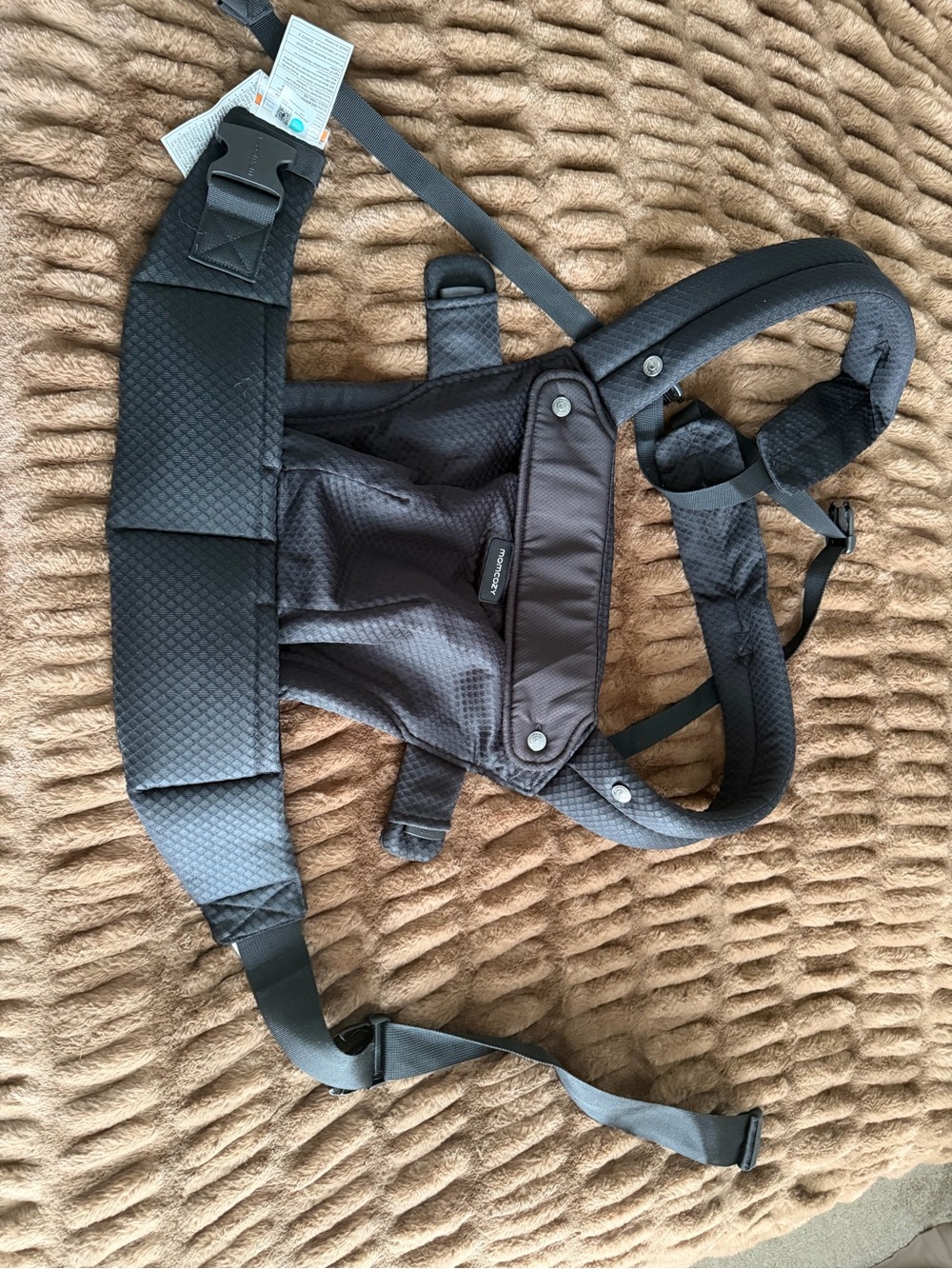 Momcozy carrier
